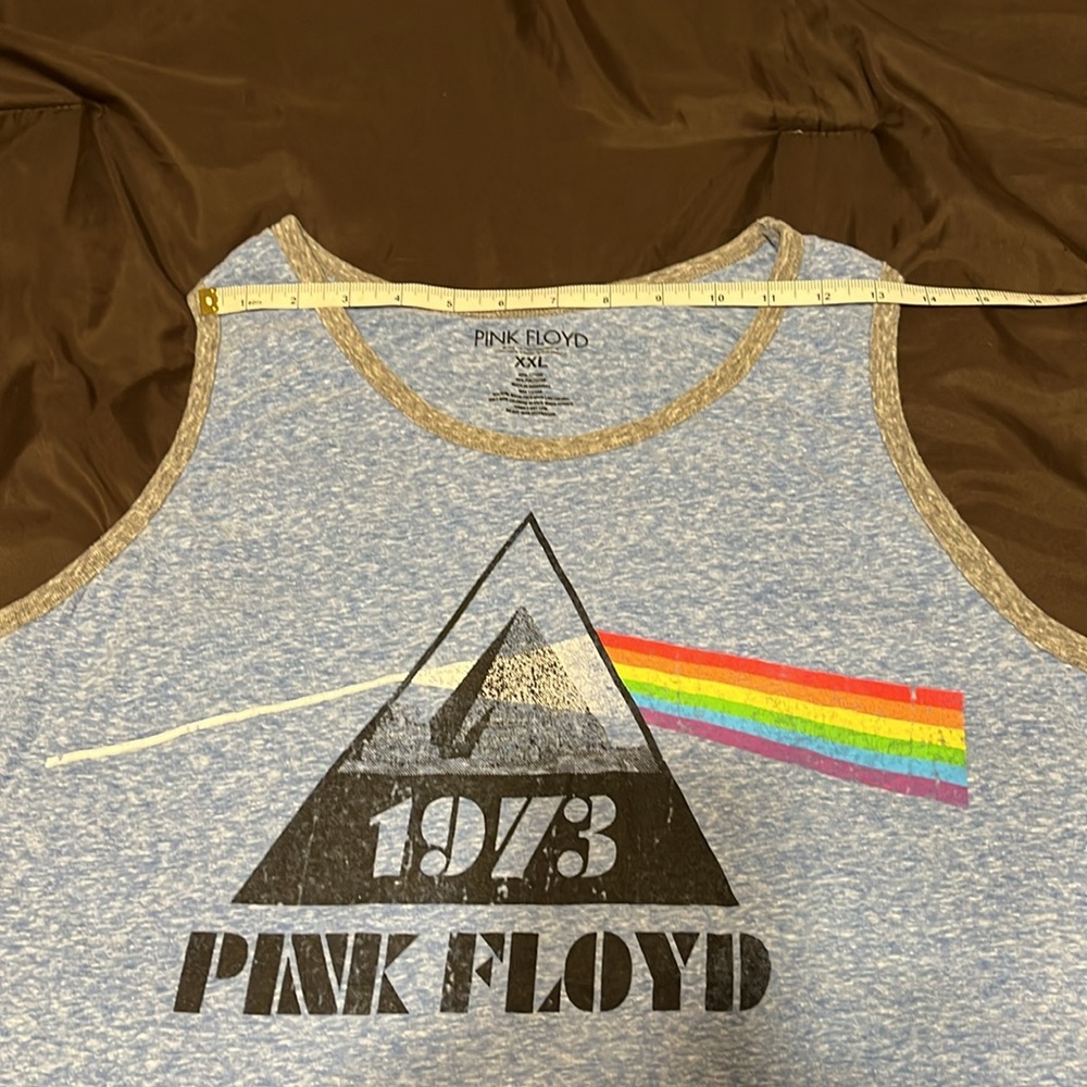 Pink Floyd 1973 Prism Men’s tank top. Sleeveless. Blue. Size XXL - Picture 4 of 7